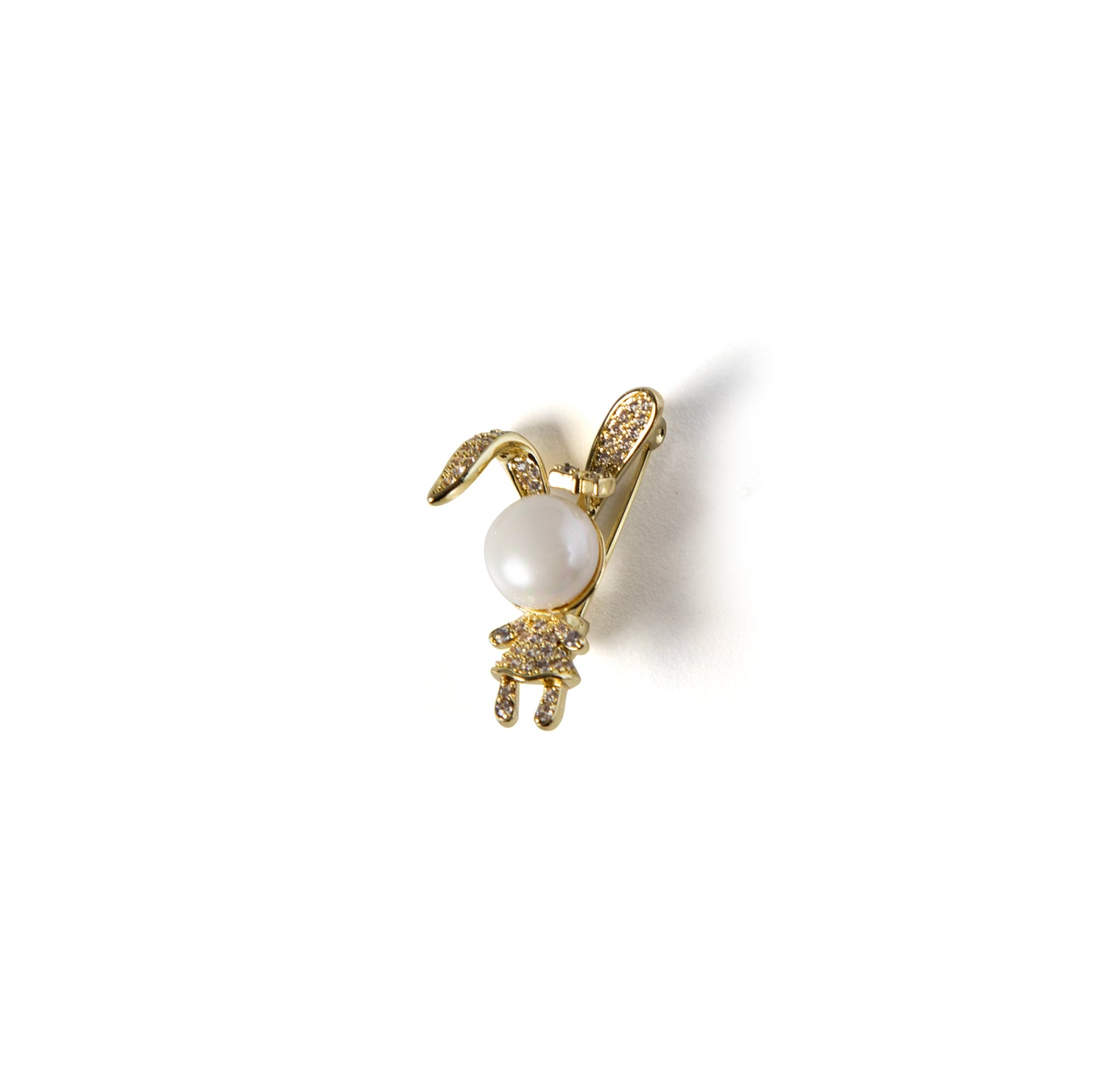 Rabbit Rabbit Pearl Brooch
