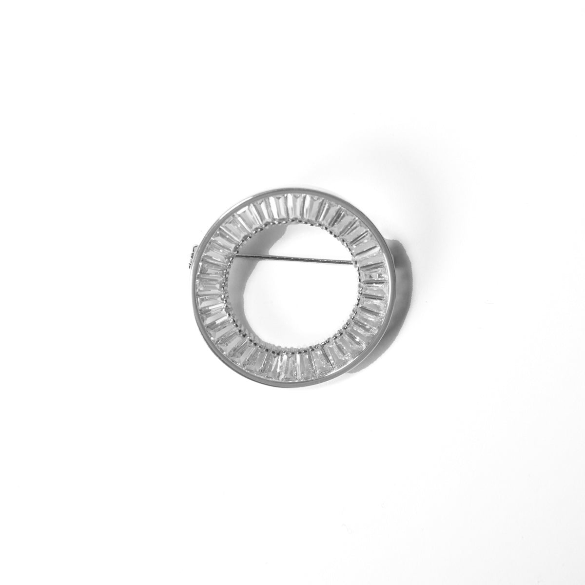 Minimalist circle Brooch
