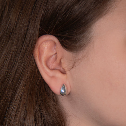 Tear Drop Silver Earrings